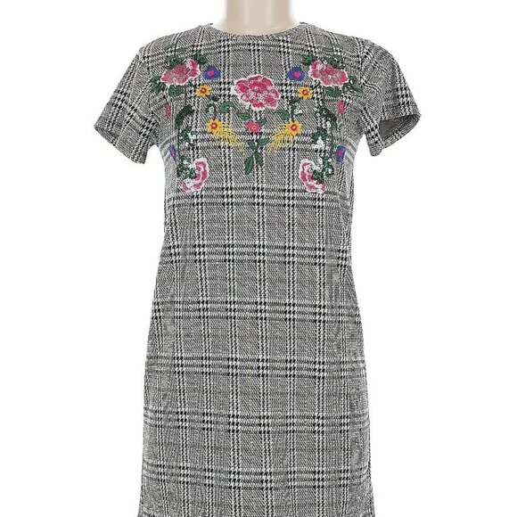 ZARA Plaid Floral Embroidered T-Shirt Dress Sequin - Picture 2 of 7